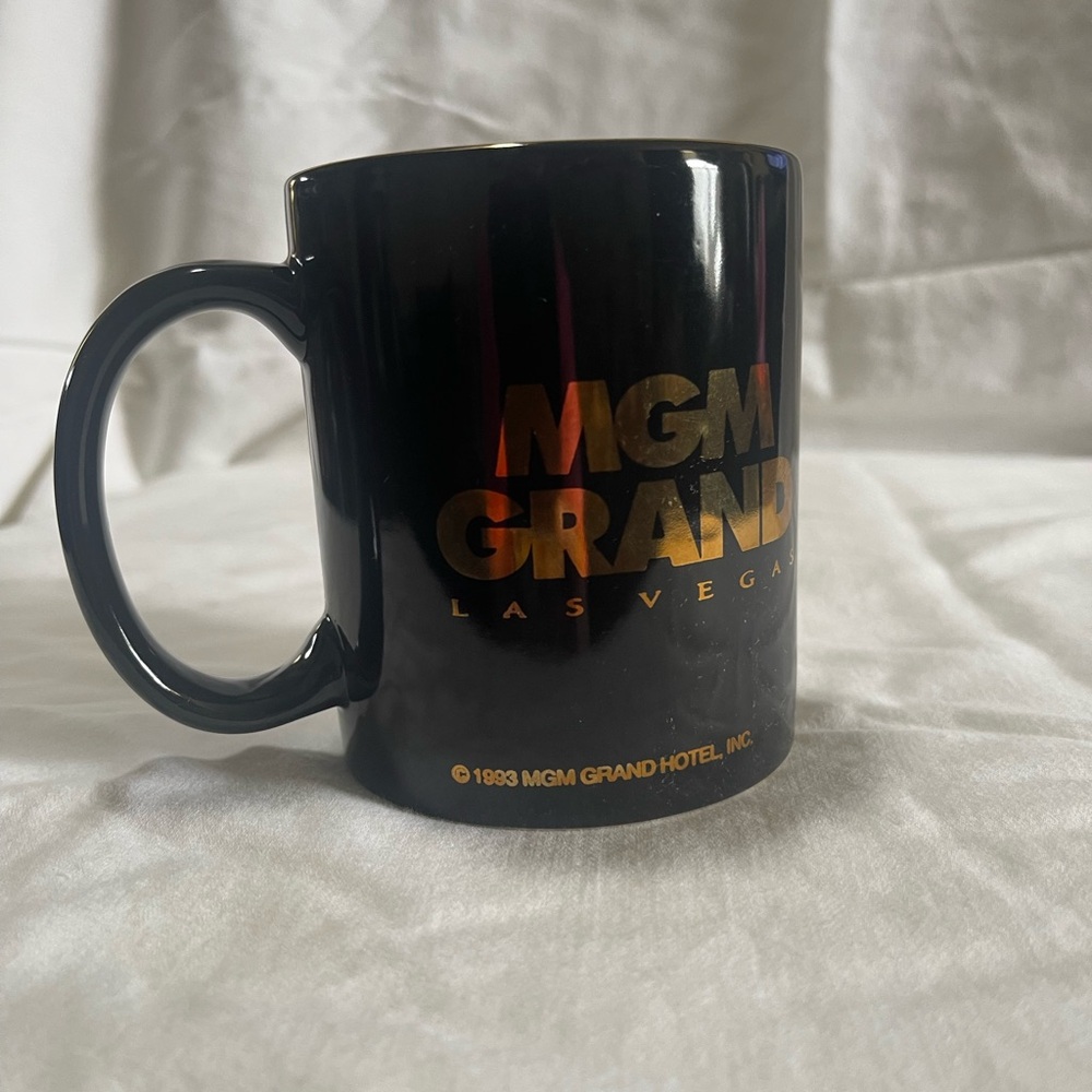 Black Mug
